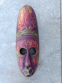 Drewniana maska etniczna