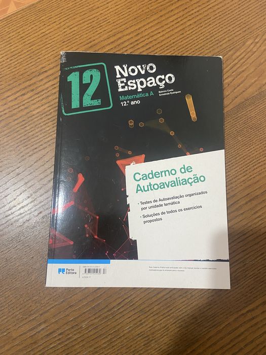 Manuais e caderno de atividades Matemática A 12 ano