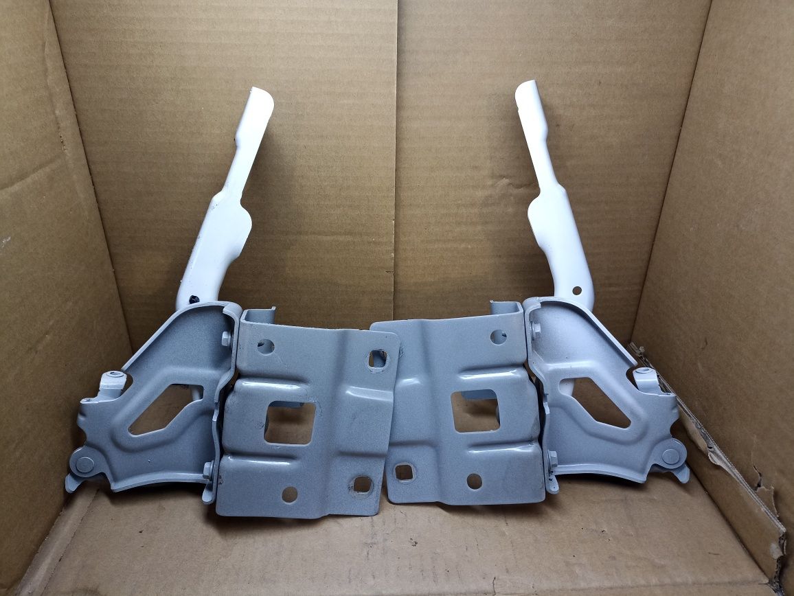 Zawiasy maski komplet Dacia Sandero III 2023r