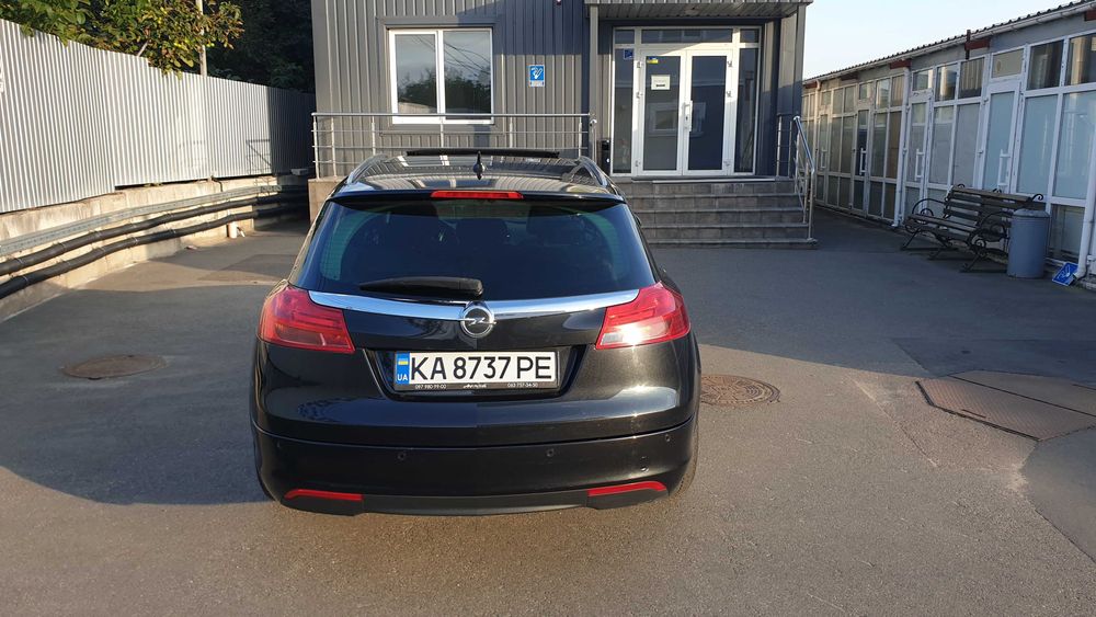 Продаю Opel Insignia