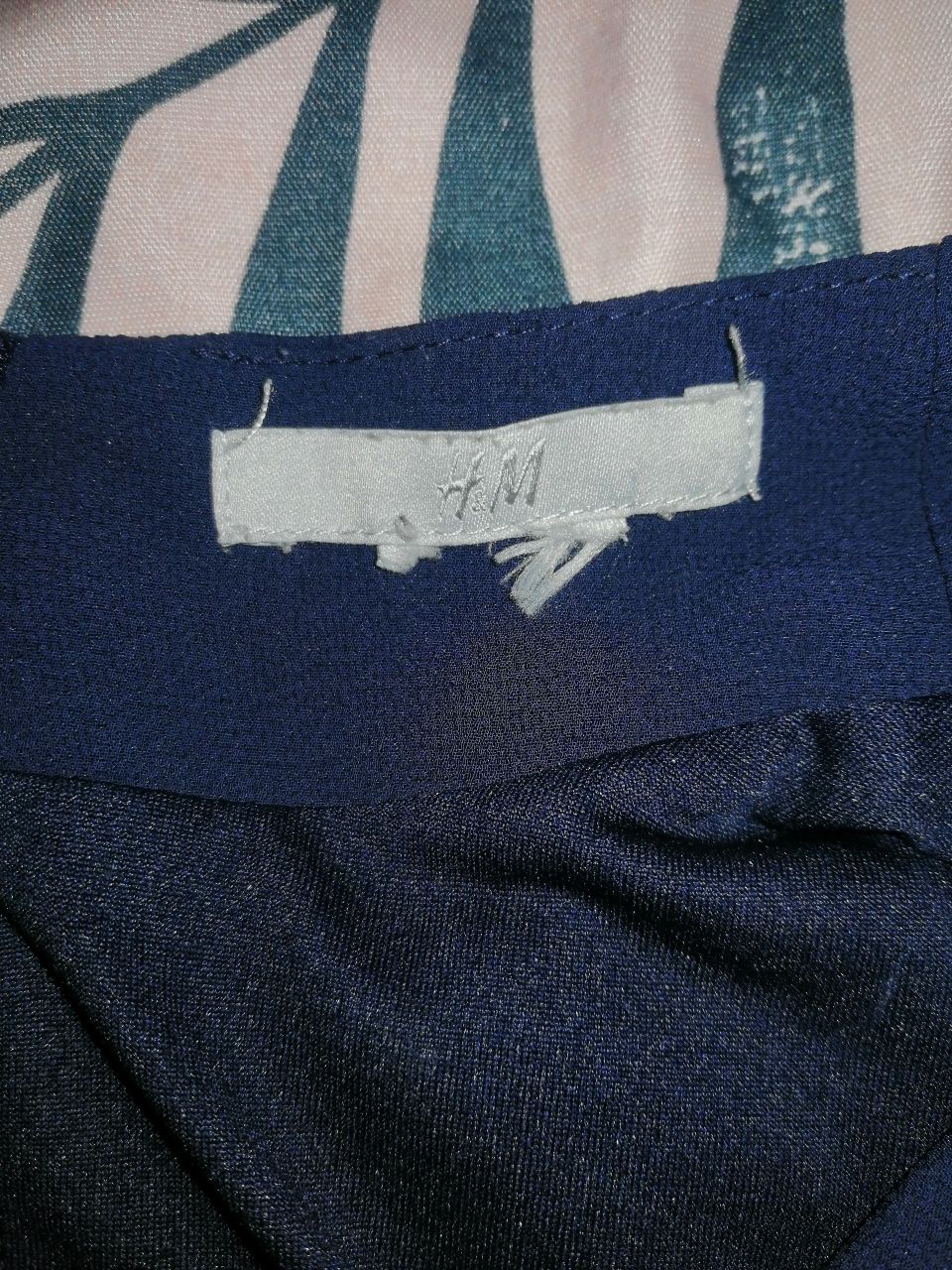 Ładna sukienka marki H&M rozmiar L/XL