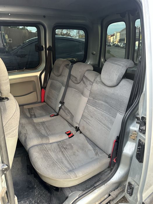 Продам Рено Кенго Автомат, 1,6, газ-бензин