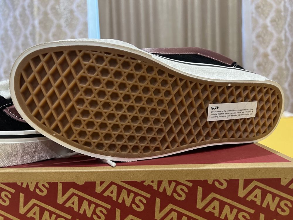 Продам кеды Vans