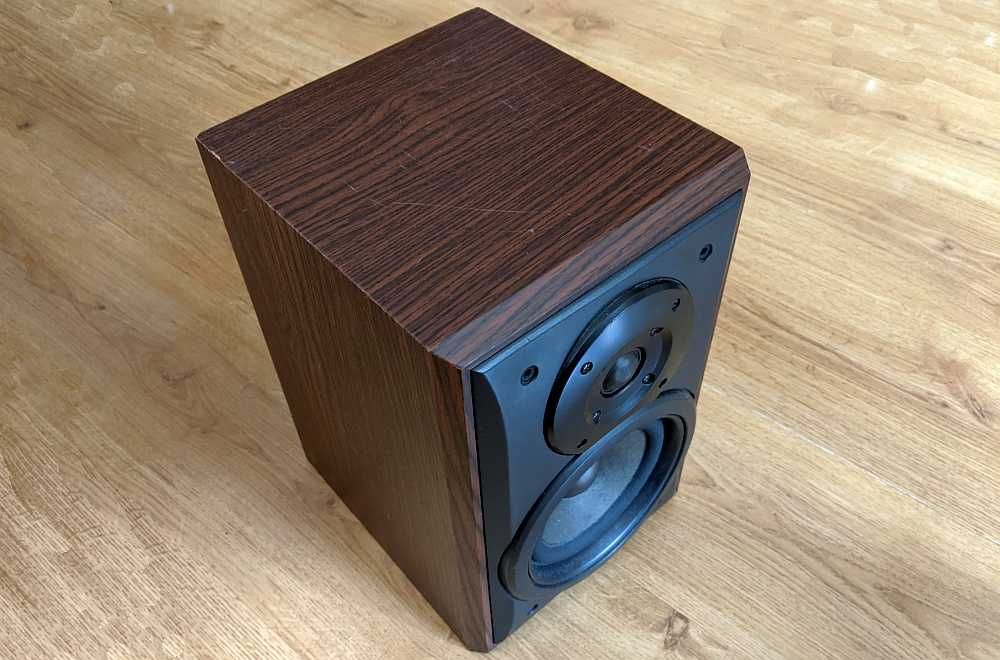 Głośnik półkowa kolumna głośnikowa dwudrożna AKAI SR-810 60W 6Ω 6 ohm