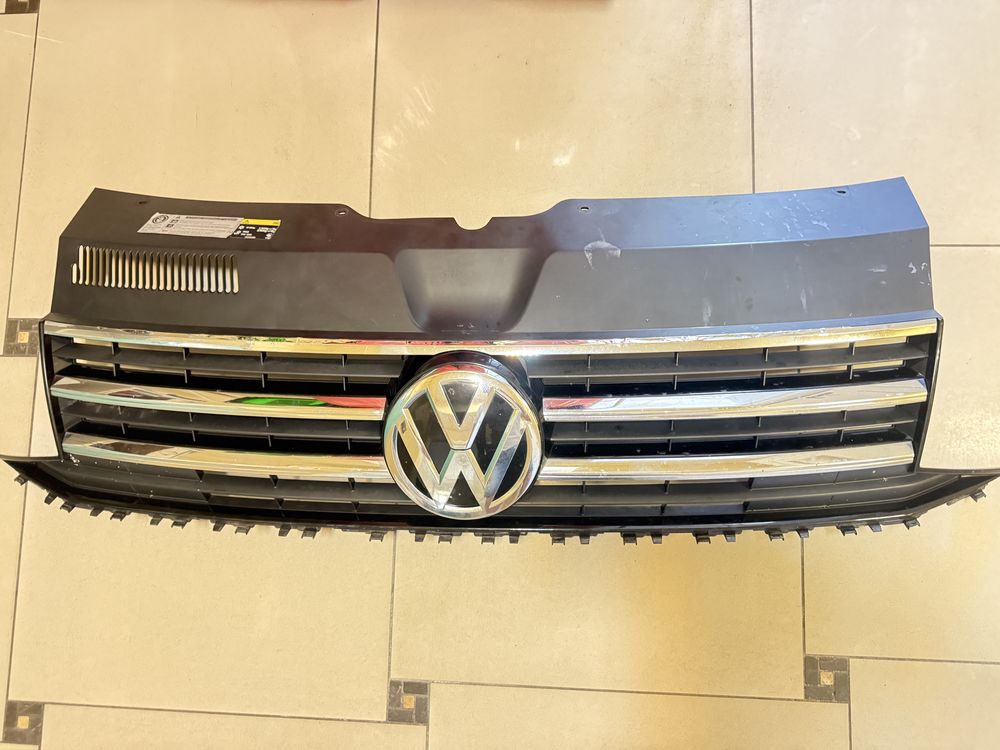 Grill atrapa Vw  Multivan T6 caravelle Transporter
