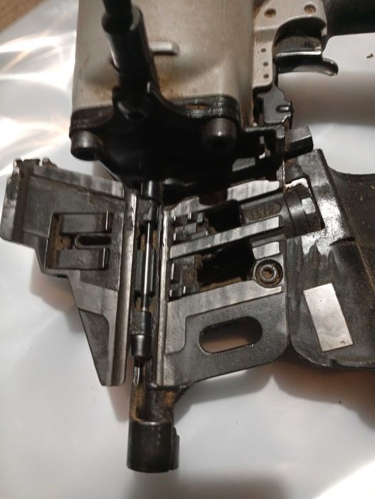 Гвоздезабивной пистолет 2 шт