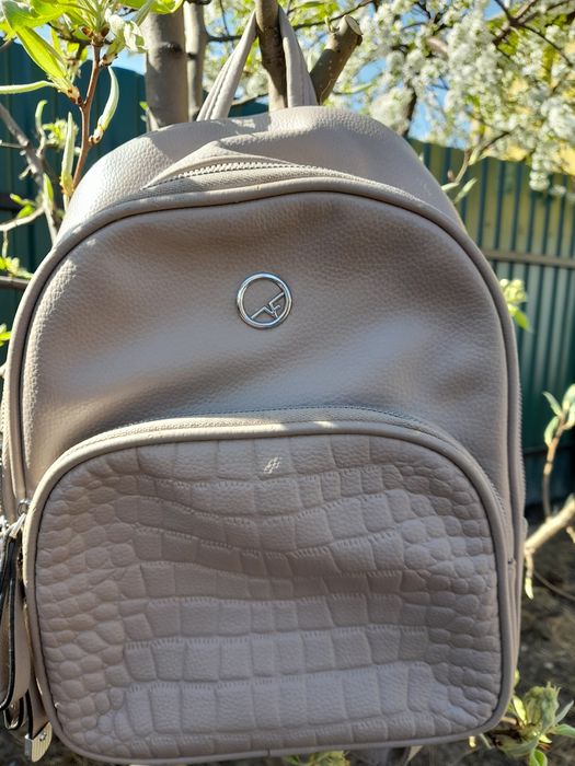 Женский   рюкзак