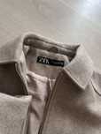 Легенька курточка zara