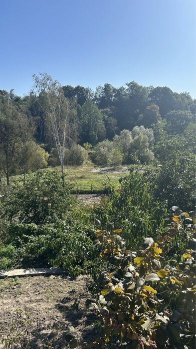 Продам два цегляних будинки біля річки, Звягель