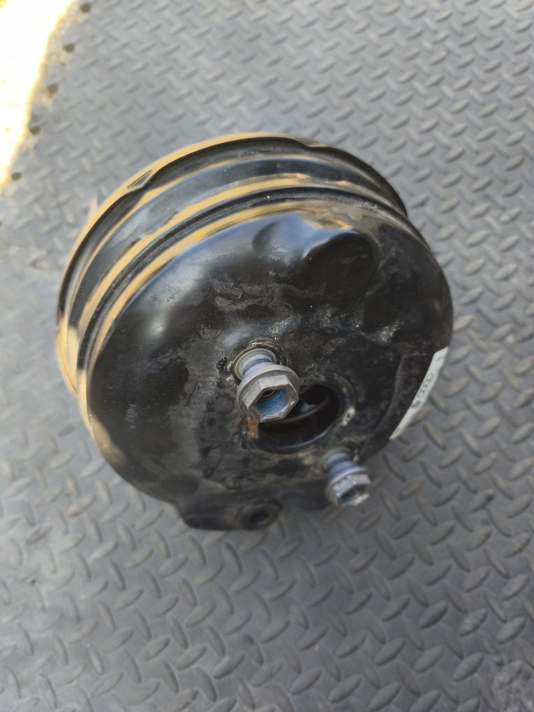 Servofreio e braços VW Passat
