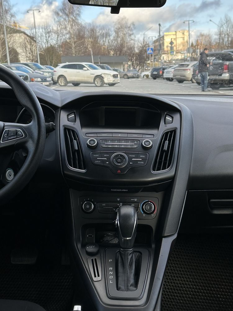 Продам автомобиль Ford Focus