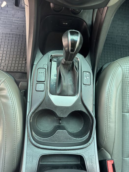 Hundai Santa Fe Sport 2013. 2,4 Бензин