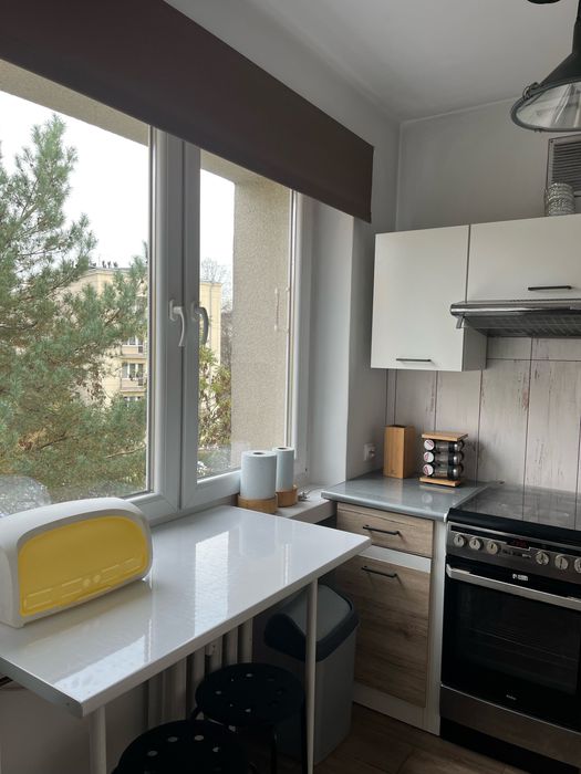 Wynajmę dwupokojowe mieszkanie dla studentów, oś. Ligota - 1700 zł