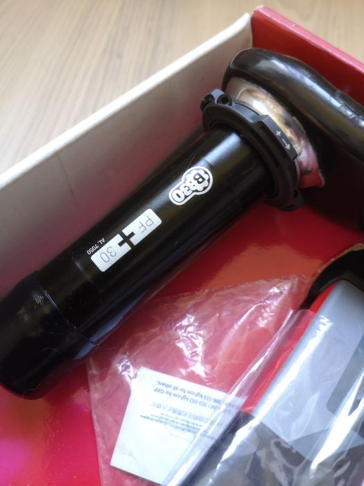 Продам новые карбоновые шатуны "Sram XX1"