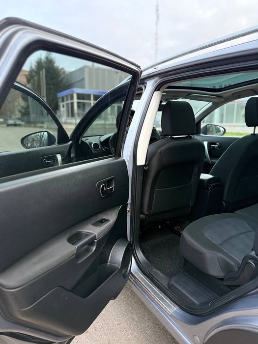 Nissan Qashqai +2 2010р. Механіка