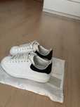 Vendo alexander mcqueen tamanho 40