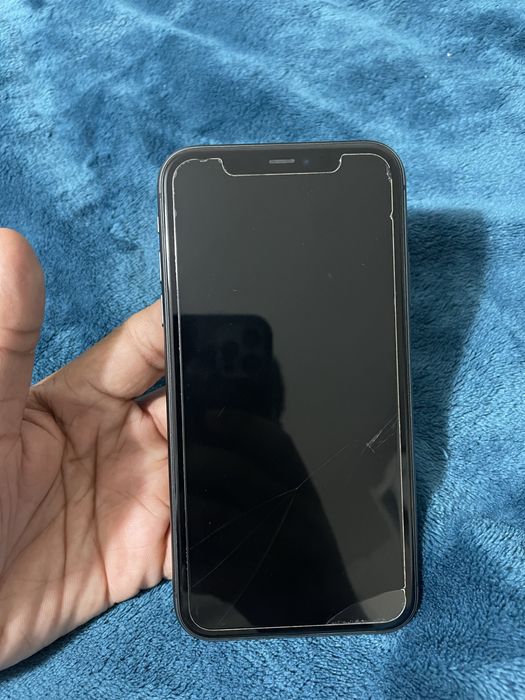 iPhone 11 sem marcas de uso