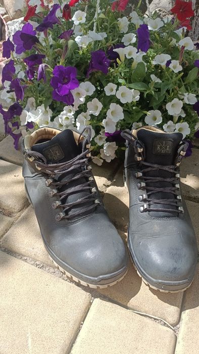 Зручні,легеньки черевики