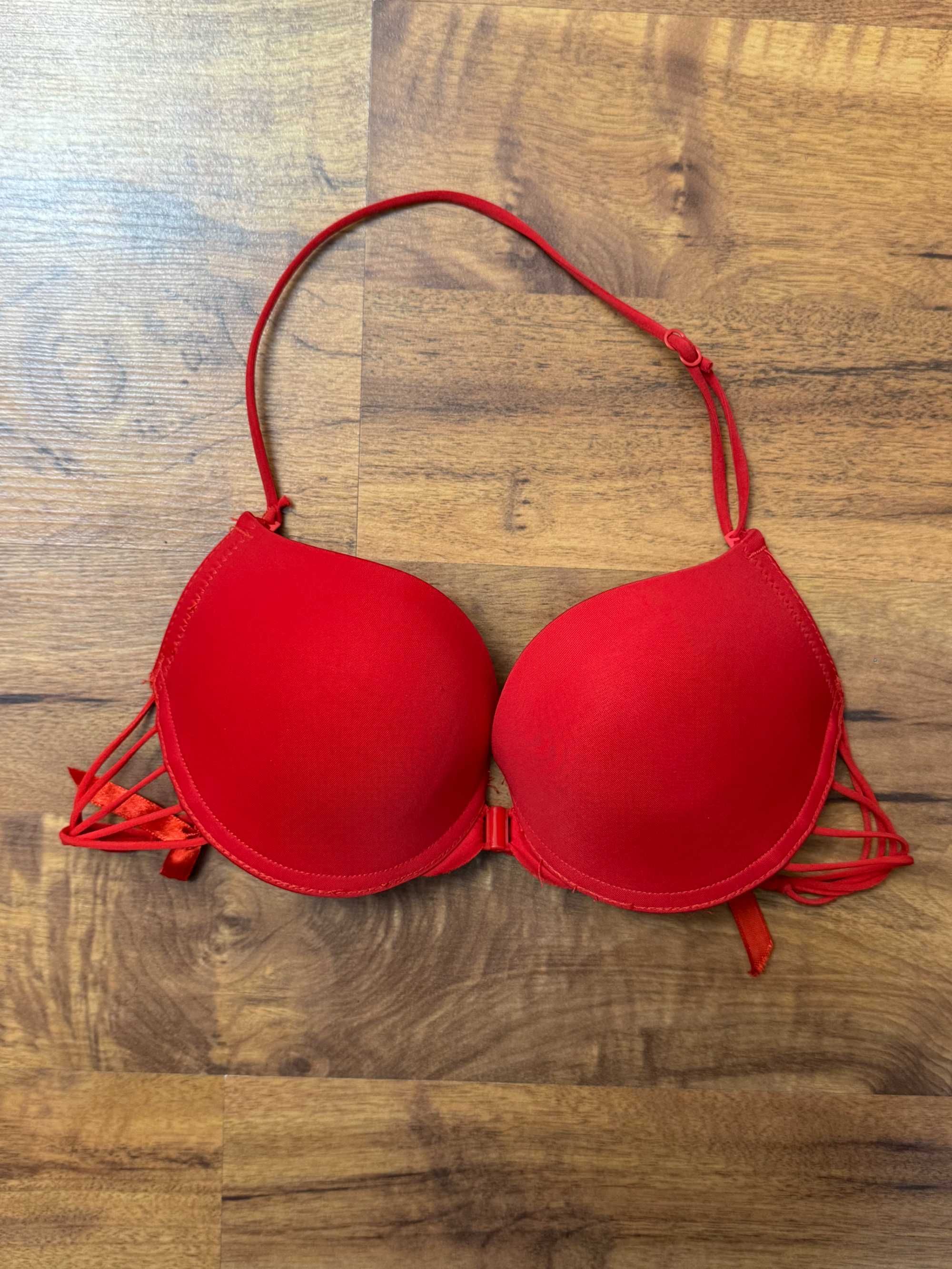 Biustonosz zapinany z przodu push up bra stanik czerwony rozmiar 70A