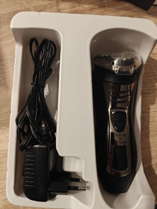 Golarka do twarzy MS600