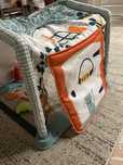 Mata/domek edykacyjny Fisher Price