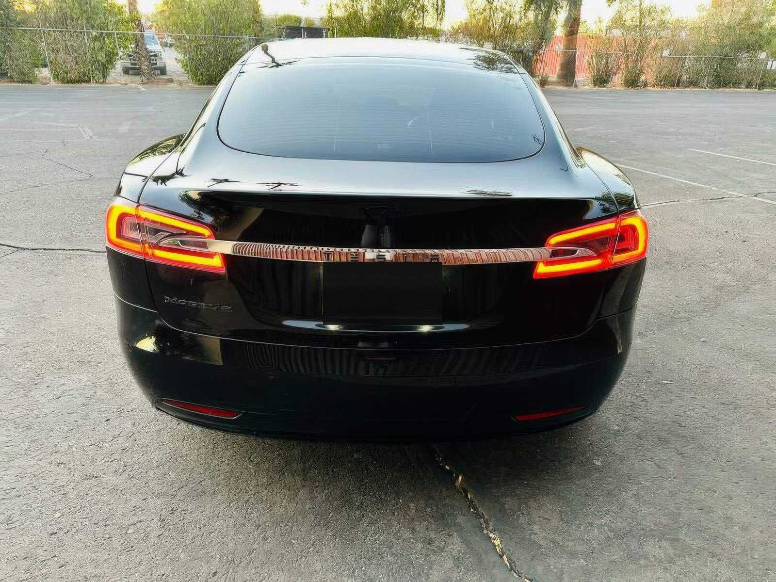 Tesla S 2017 Long Range