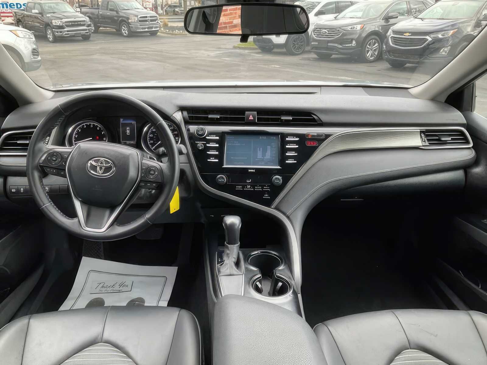 2020 Toyota Camry SE