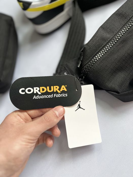 Сумка мессенджер бананка Nike Air jordan flight