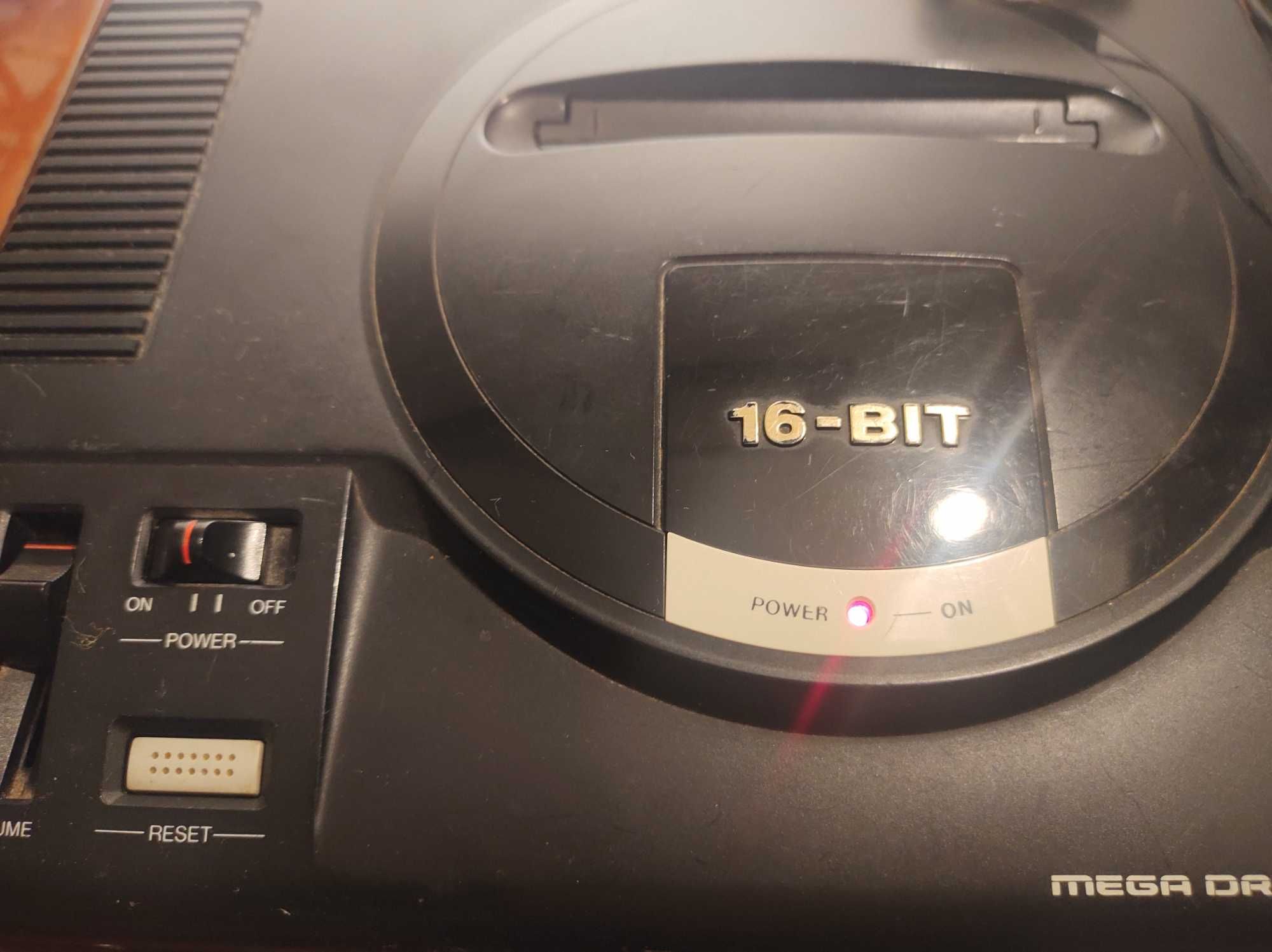 Consola Mega Drive com Documentos Originais