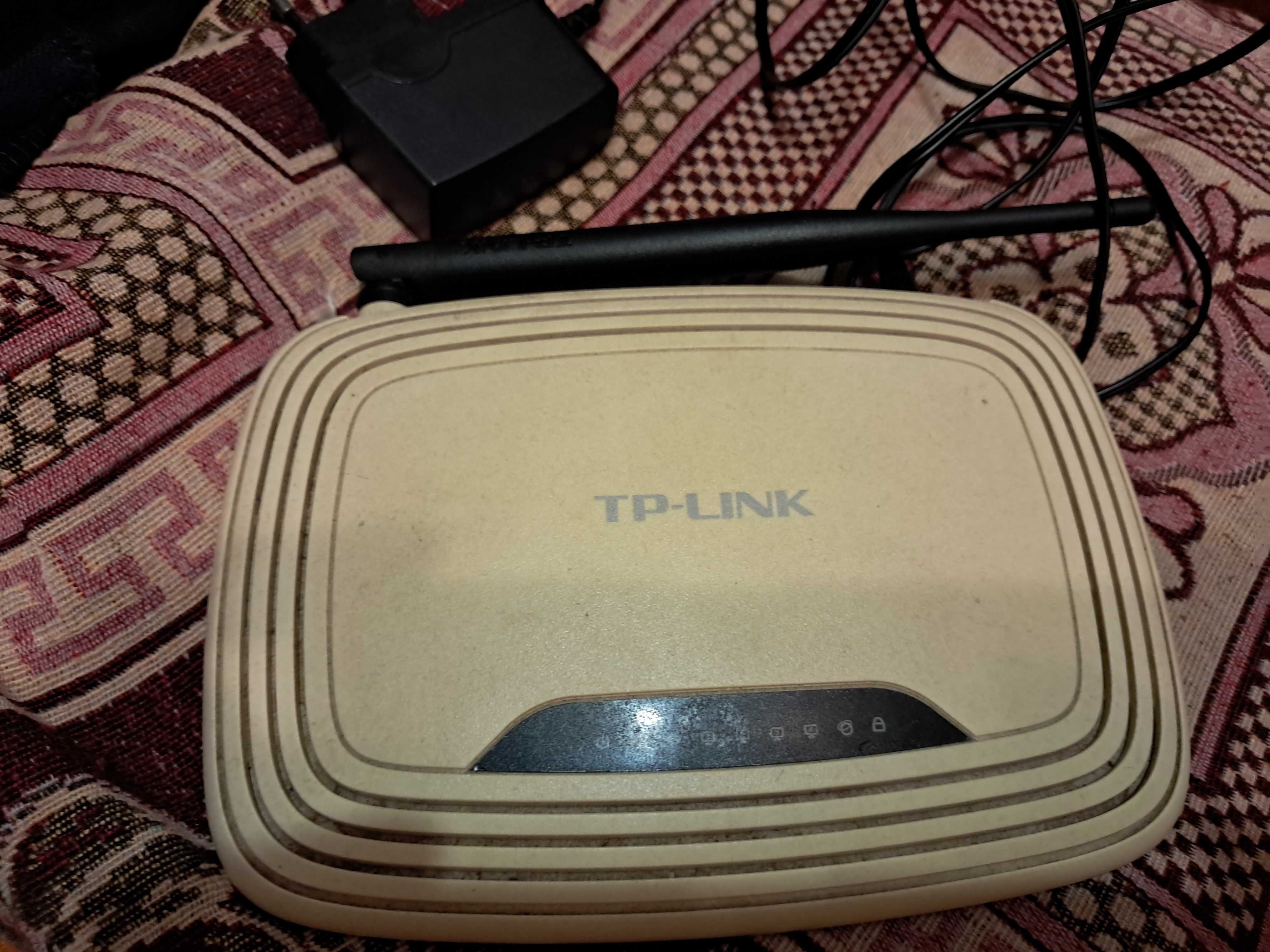 Роутер wi- fi. Tp Link WR740n