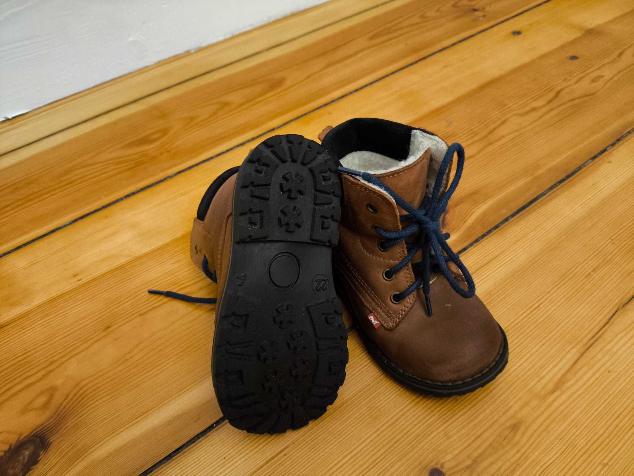 Buty zimowe Emel w idealnym stanie