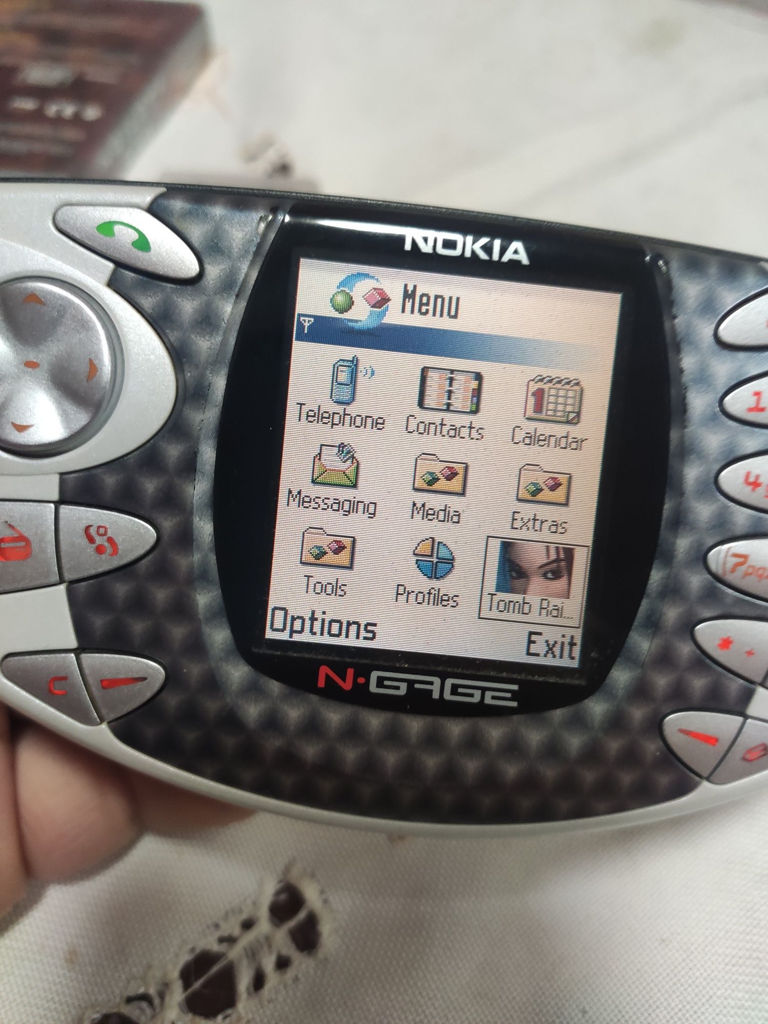 Nokia N gage com 7 jogos e carregador