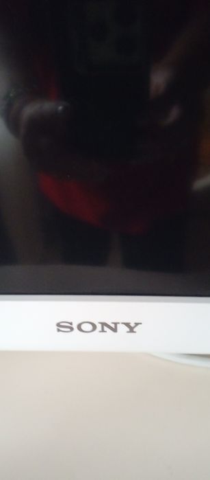 Телевизор Soni Бравия 26 дюймов.