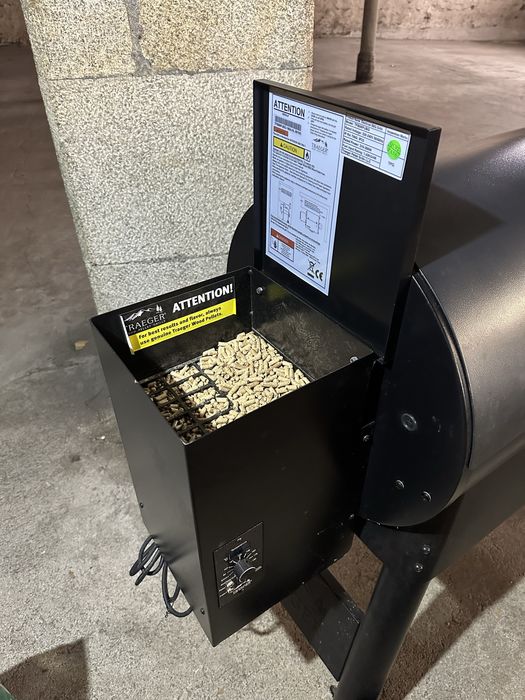 Barbecue TRAEGER PRO (Preto)