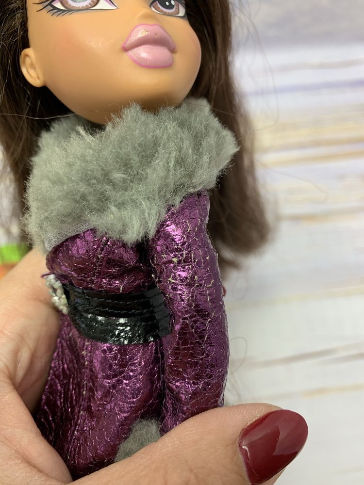 Лялька, кукла Братц Ясмін Bratz Wintertime Collection Doll Yasmin