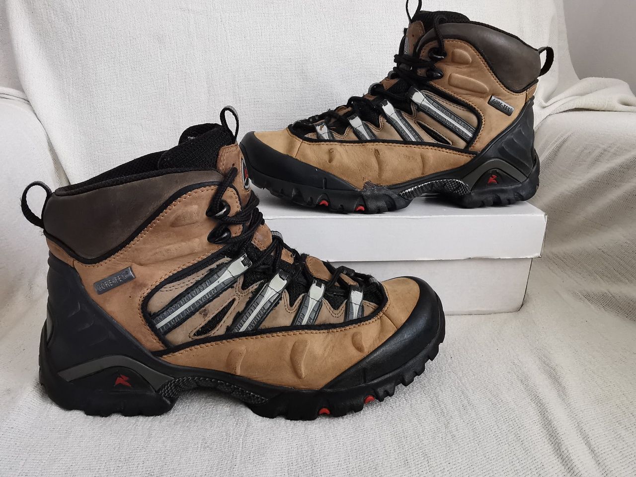 Ecco Receptor Gore Tex buty trekkingowe 41