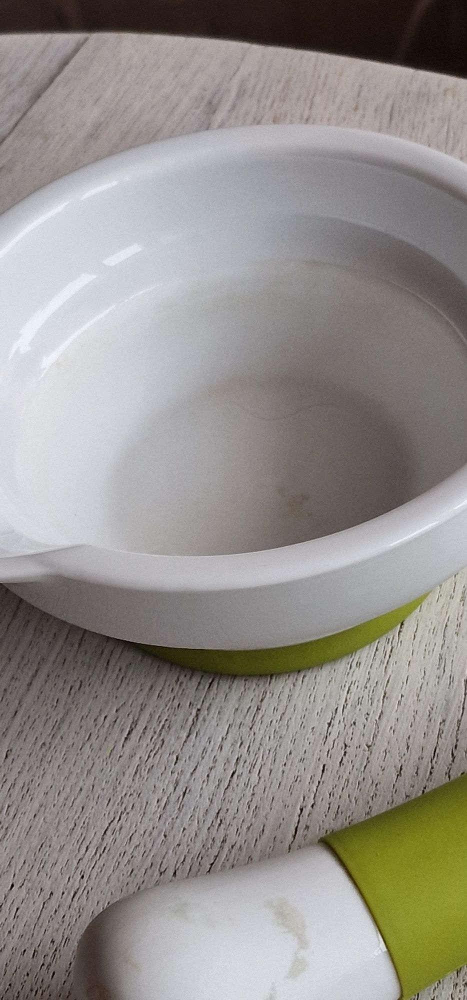 Moździerz Ikea, porcelana i guma