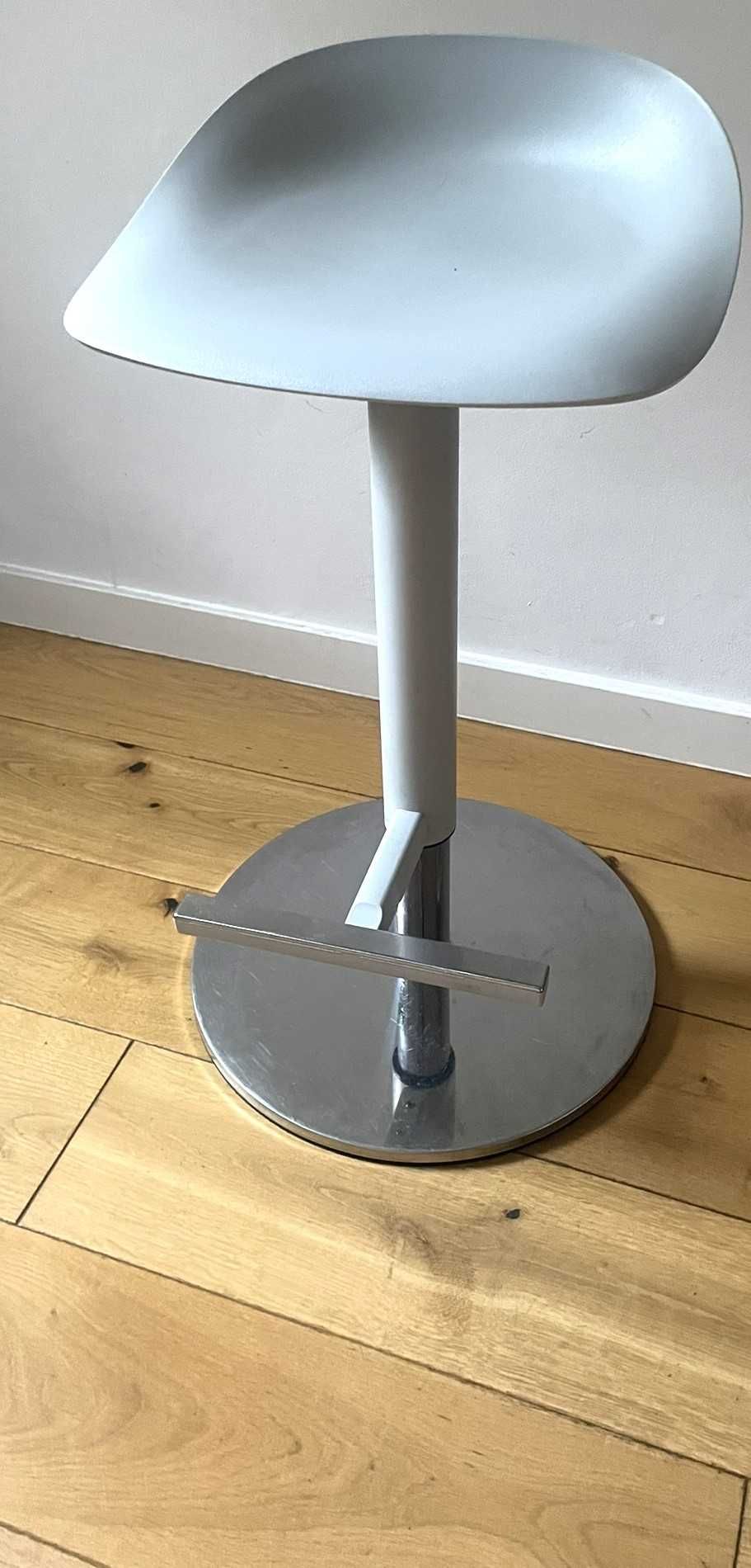 Hoker Ikea jasny szary 2 sztuki.