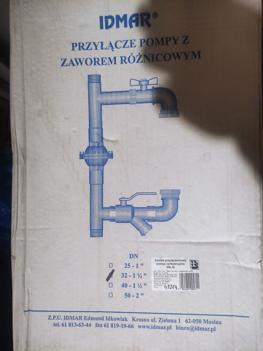 Nowe Przyłącze 1 1/4" pompy z zaworem  róznicowym kulowym bypass