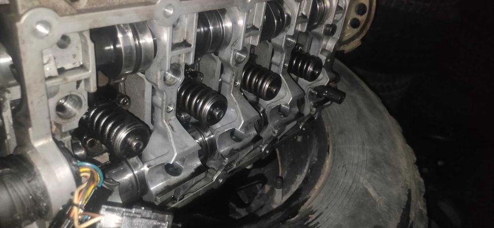 Насос форсунка на Skoda Volkswagen 2.0TDI BKD BKP BNM AZV BMR