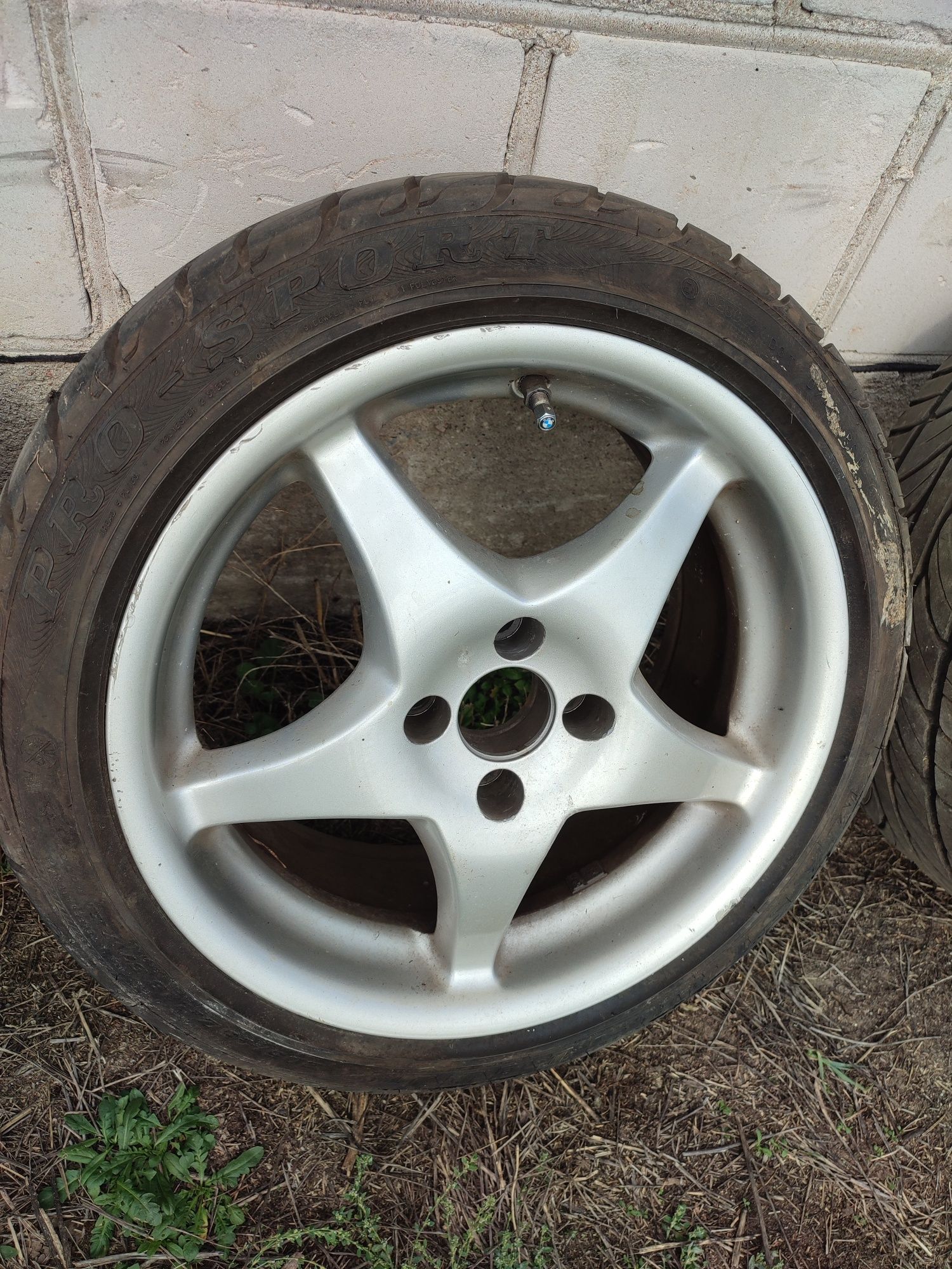 Felgi koła Shaper 4x100 R16 BMW e30, VW Golf Jetta opel