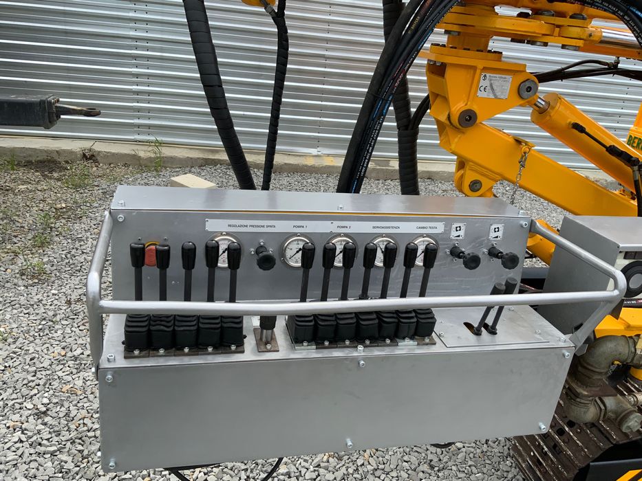 Wiertnica Wiertnia Studnie Pompy Mikropale