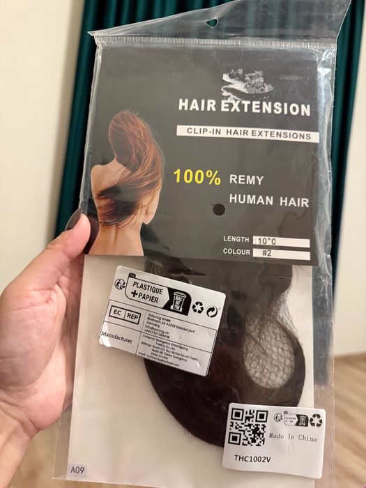 Натуральные волосы на заколках