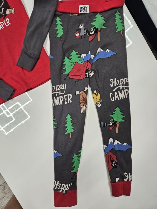 Piżamka świąteczna Happy Camper dla chłopca LazyOne
