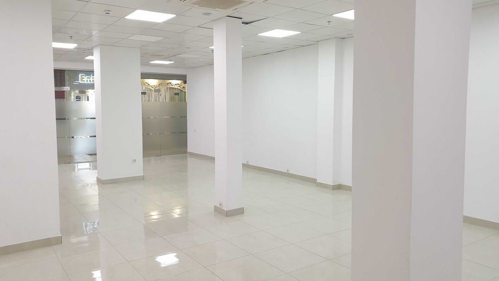 Продам Комерційну нерухомість вул. Шептицького, центр