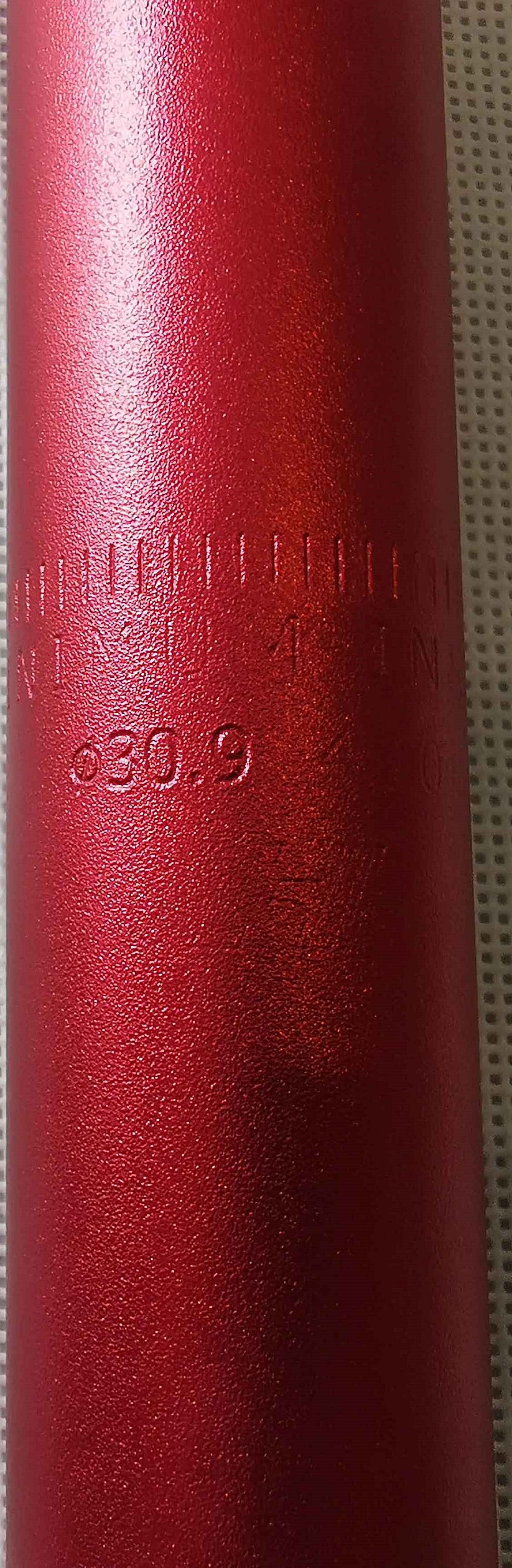 FMXTR Sztyca Aluminiowa 30,9 x 400mm Jarzmo na Dwie Śruby 315g RED