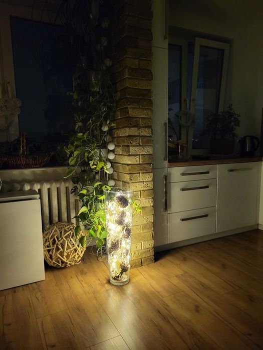 Dekoracja świetlna lampion w wazonie