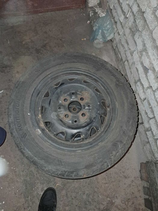 Felgi stalowe 4szt z oponami zimowymi