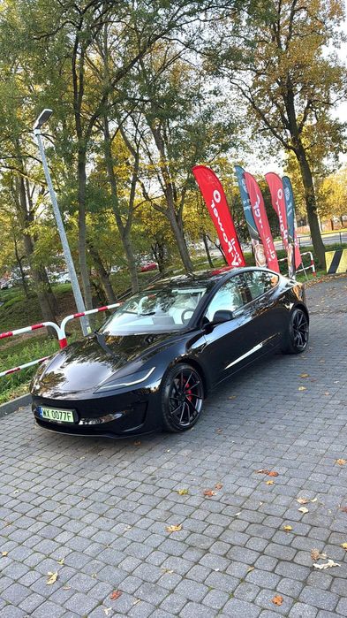 Tesla Model 3 Performance AWD