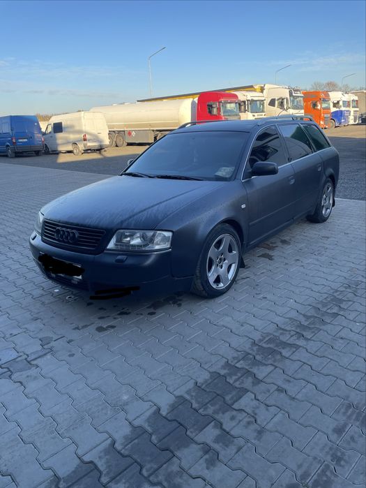 Ауді а6с5 пофарбавана у раптор